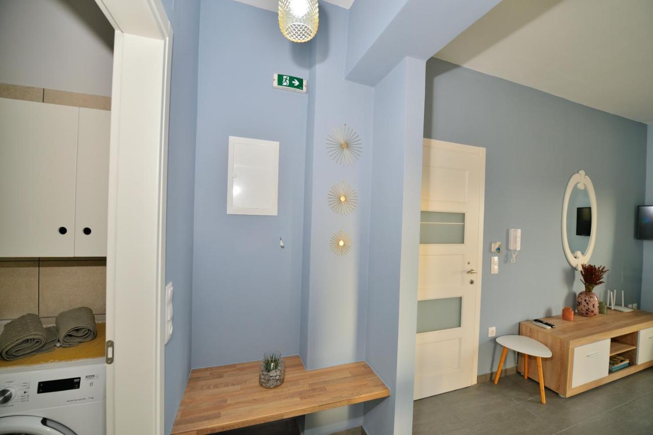 Ammos Apartment - Brand New, Stylish, By The Beach キサモス エクステリア 写真